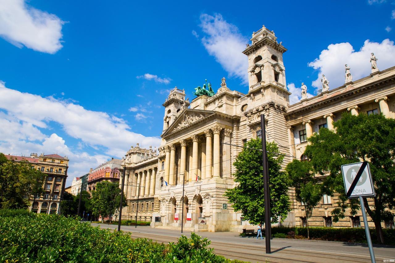 Sunflower Aparthotel Budapest Exterior photo