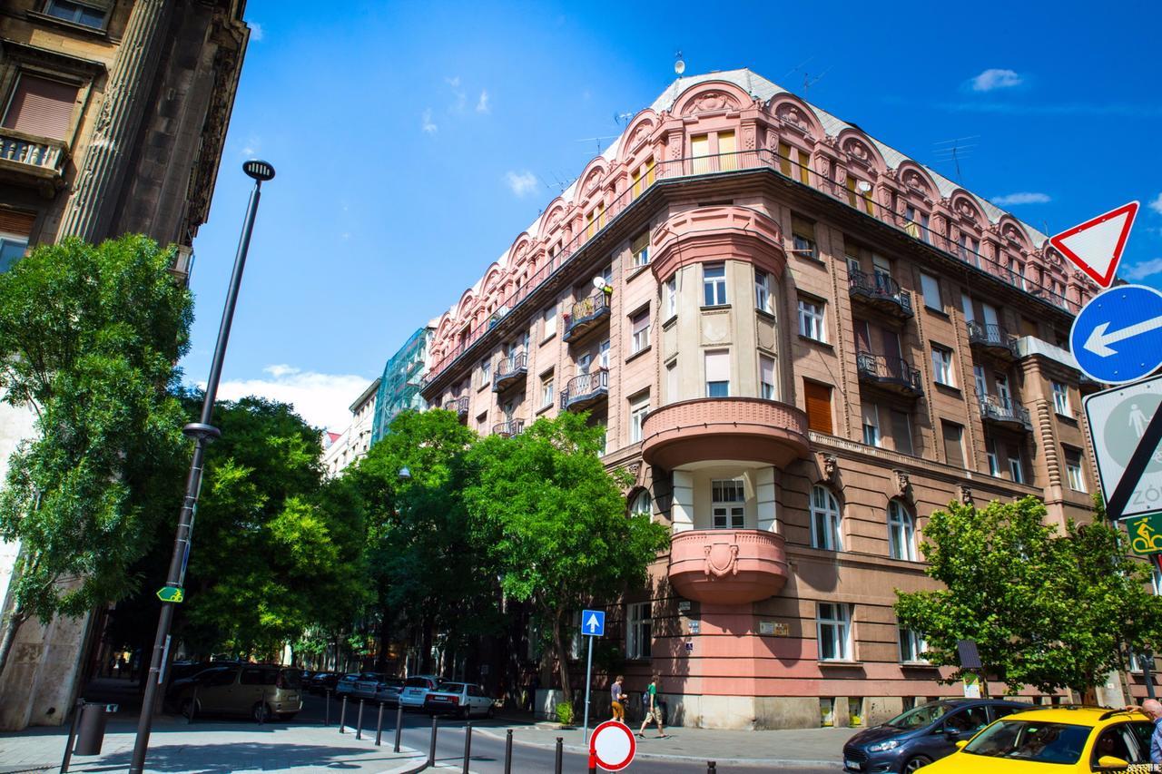 Sunflower Aparthotel Budapest Exterior photo